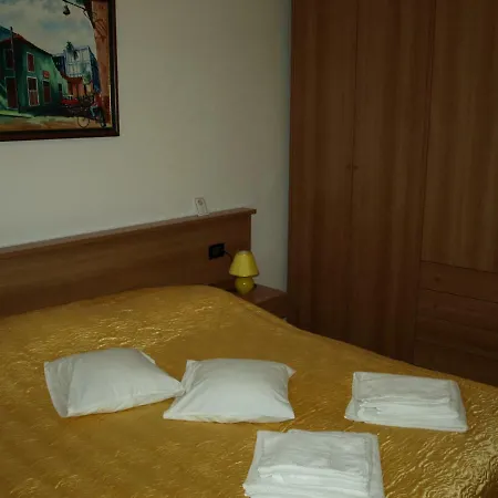 Branko With Free Parking Apartment