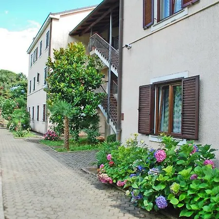 Branko With Free Parking Apartment *