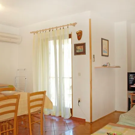 Branko With Free Parking Apartment Icici